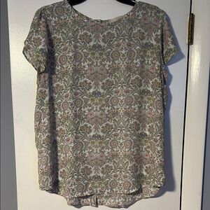 LOFT Garden floral Short Sleeve Blouse